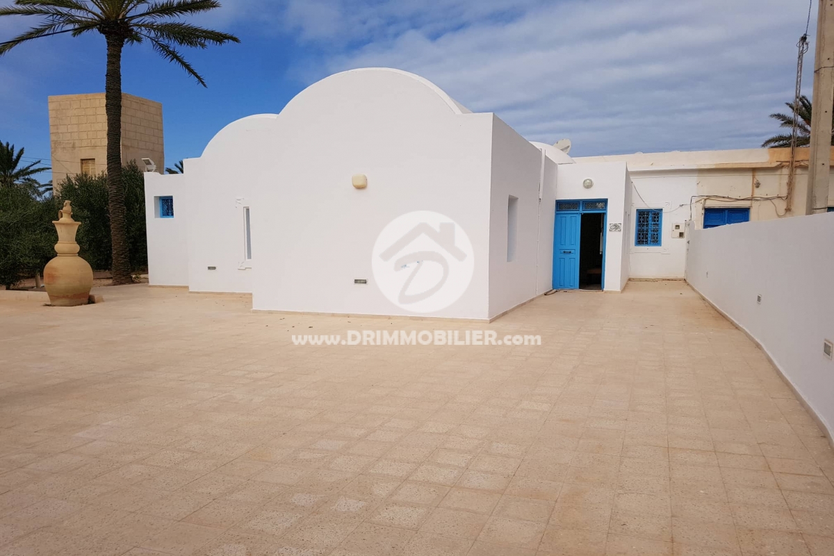 L 235 -   Villa Meublé Djerba